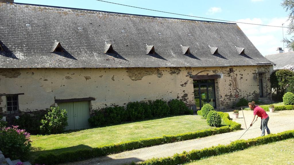 Grange Du Plessis Bed & Breakfast Segré Екстериор снимка
