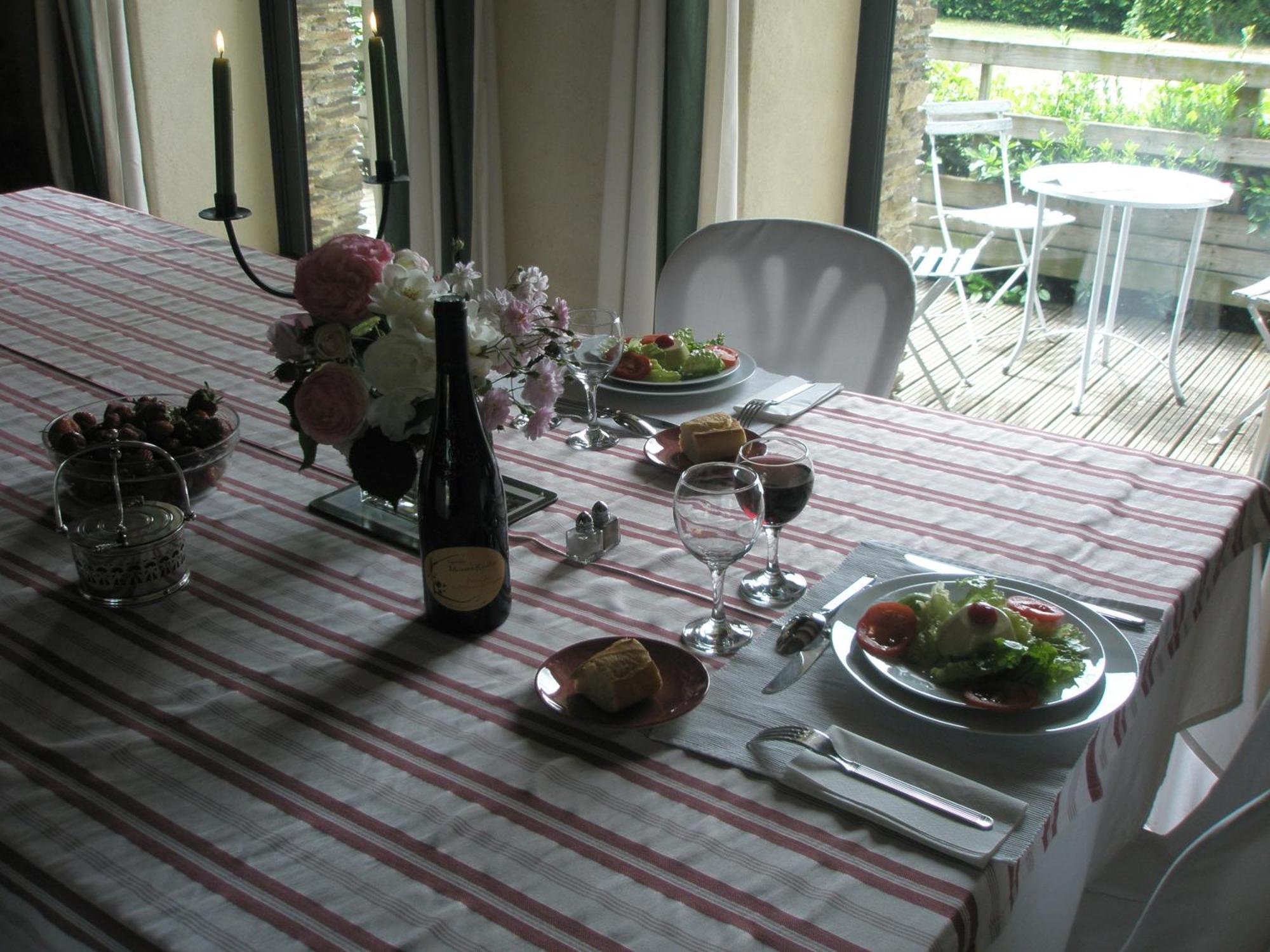 Grange Du Plessis Bed & Breakfast Segré Екстериор снимка