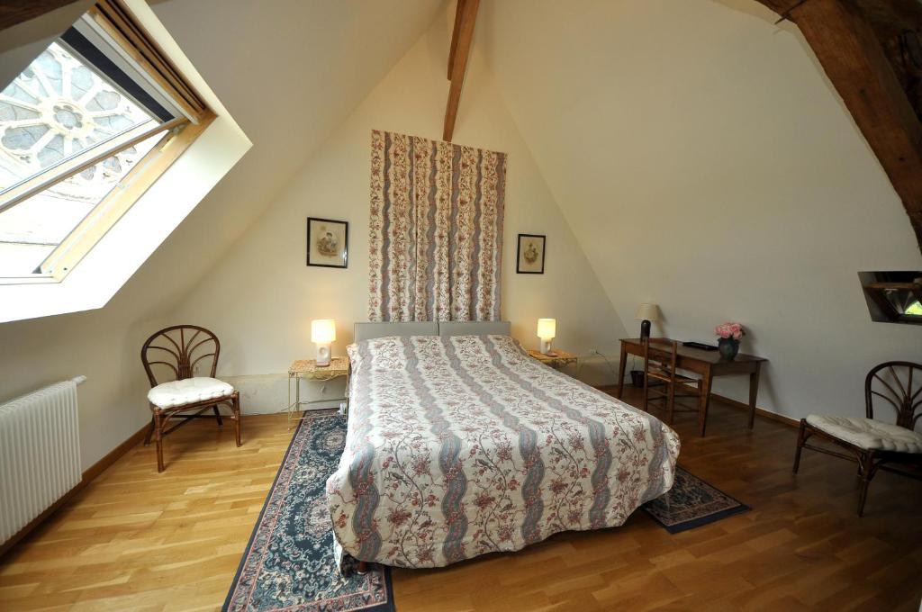 Grange Du Plessis Bed & Breakfast Segré Екстериор снимка